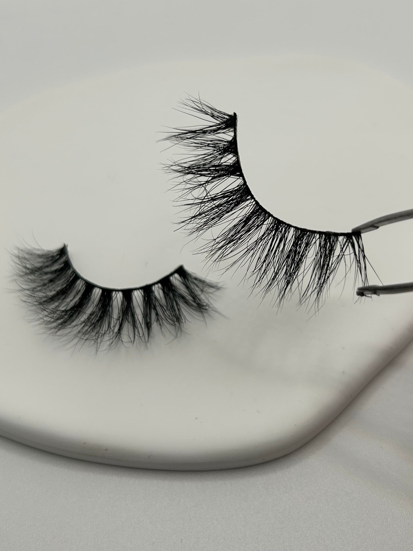 Luxe Lash Slayer