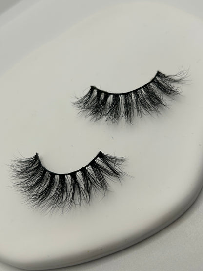 Luxe Lash Slayer